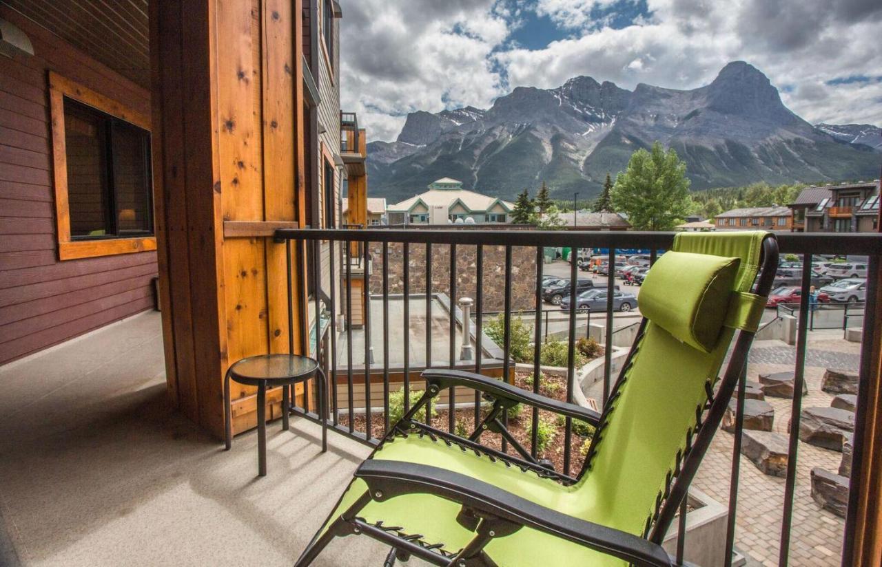 Beautiful Peak Vista - 2Br W Stunning Mt Views Villa Canmore Exterior foto